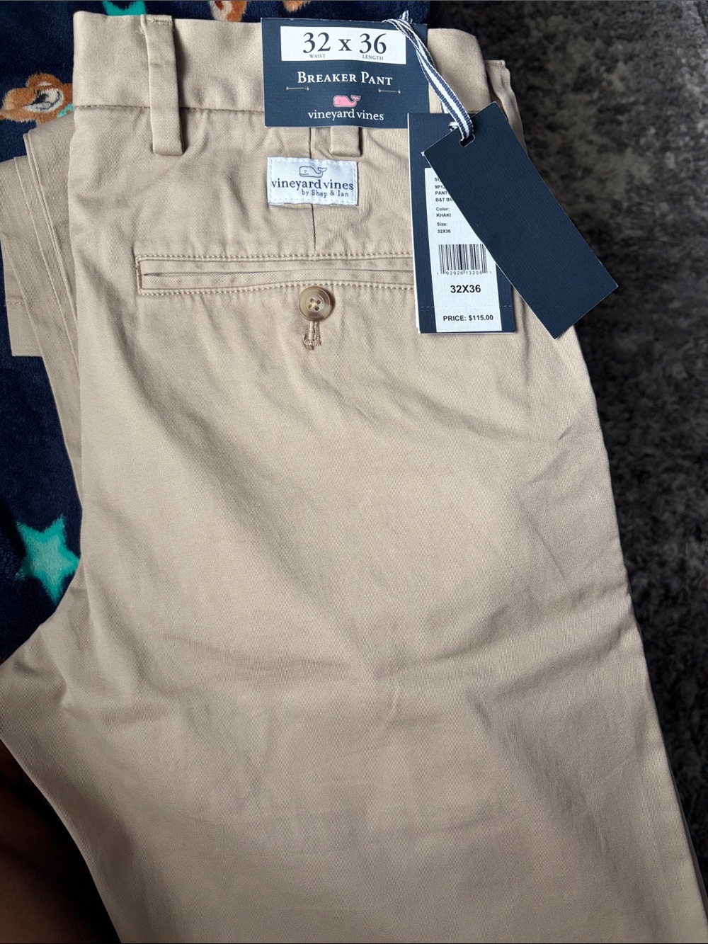 Vineyard Vines Breaker Pant in Beige Tan